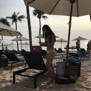 Meet your Posher, Tracy